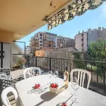 Le Stella - - Terrasse - Parking - Wifi شقة