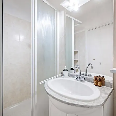 Le Stella - - Terrasse - Parking - Wifi * Roquebrune-Cap-Martin